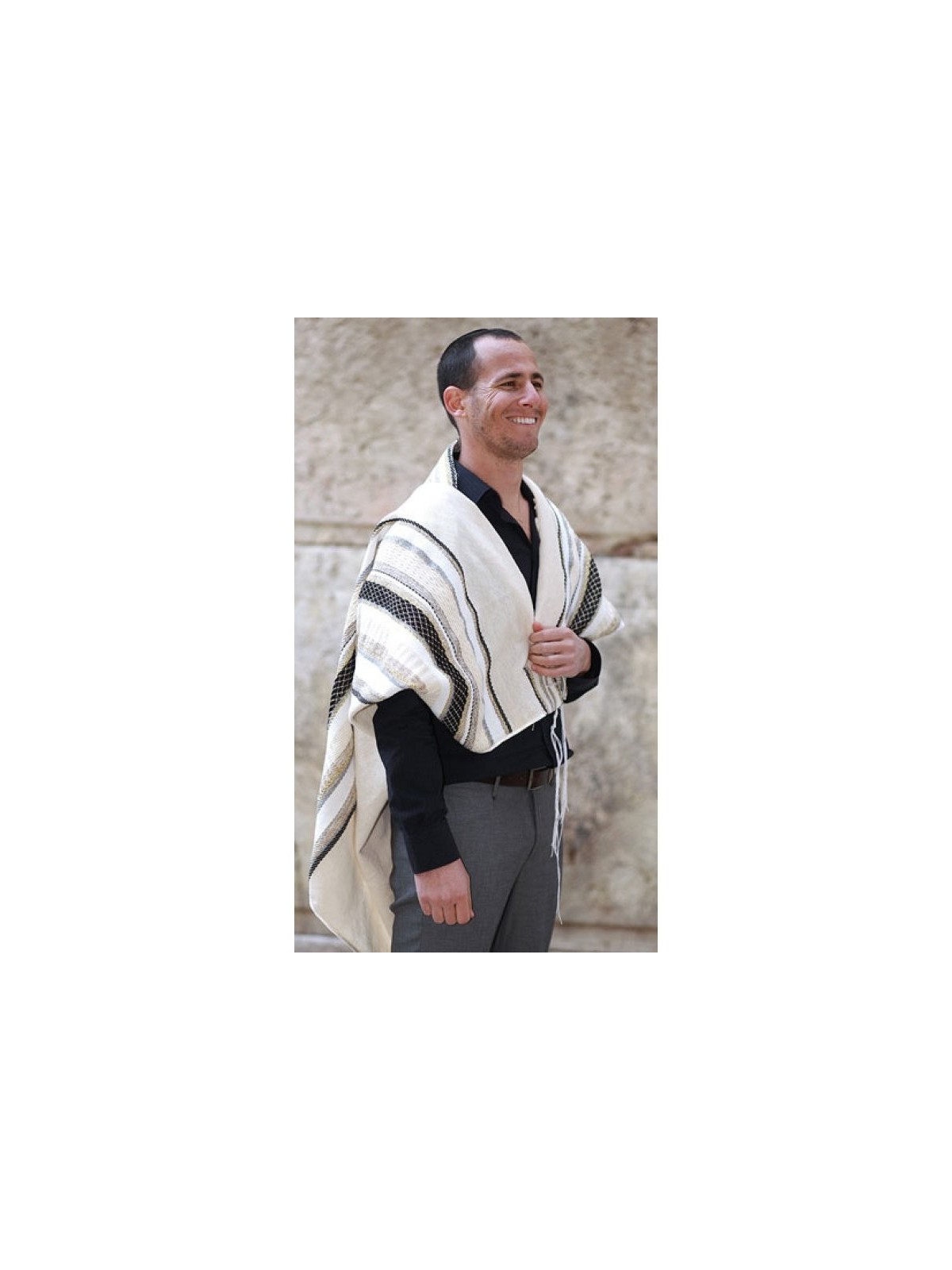 יצירת אריגה בעבודת יד טלית מלכו... | יצירת אריגה טלית
